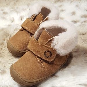 UGG Jorgen suede sheepskin bootie toddler(5)